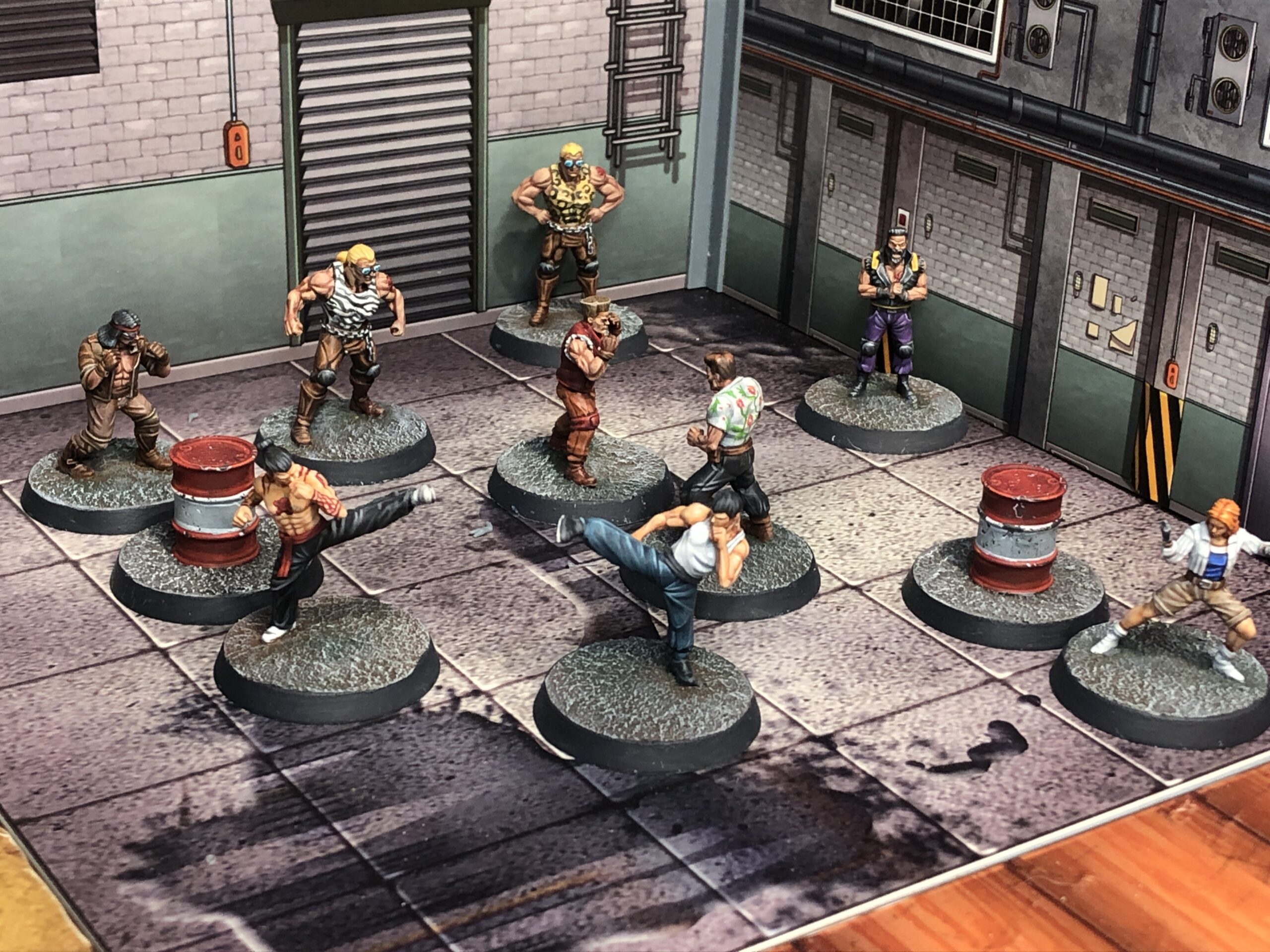 Beat Em Up heroes and thugs fighting on the street tiles